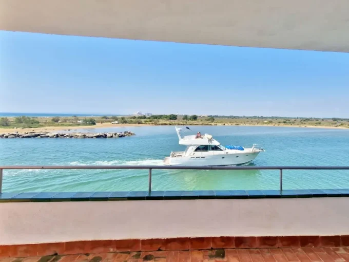 apartment for sale rosas, 3 rooms sea/canal view 68 m², beach 100m, expo southwest
