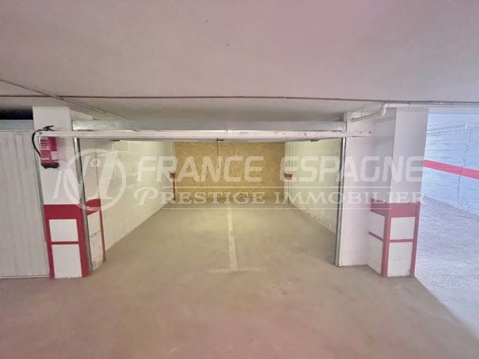 immobilier empuria brava: parking-garaje garaje sótano 22 m²,