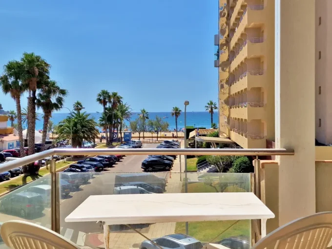 appartement vue mer roses 3 pièces 68 m², vue frontale mer