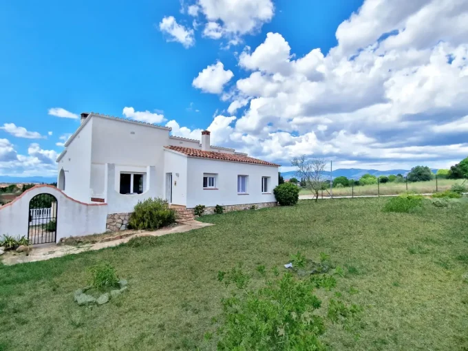 villa near roses bungalow 4 rooms 111 m², detached villa