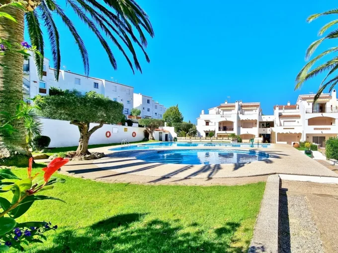 2-room rose apartment 42 m², ideal for vacations