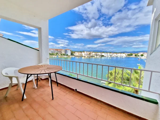 lake view apartment empuriabrava 2 rooms 54 m², terrace marina view