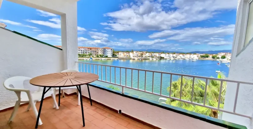 lake view apartment empuriabrava 2 rooms 54 m², terrace marina view